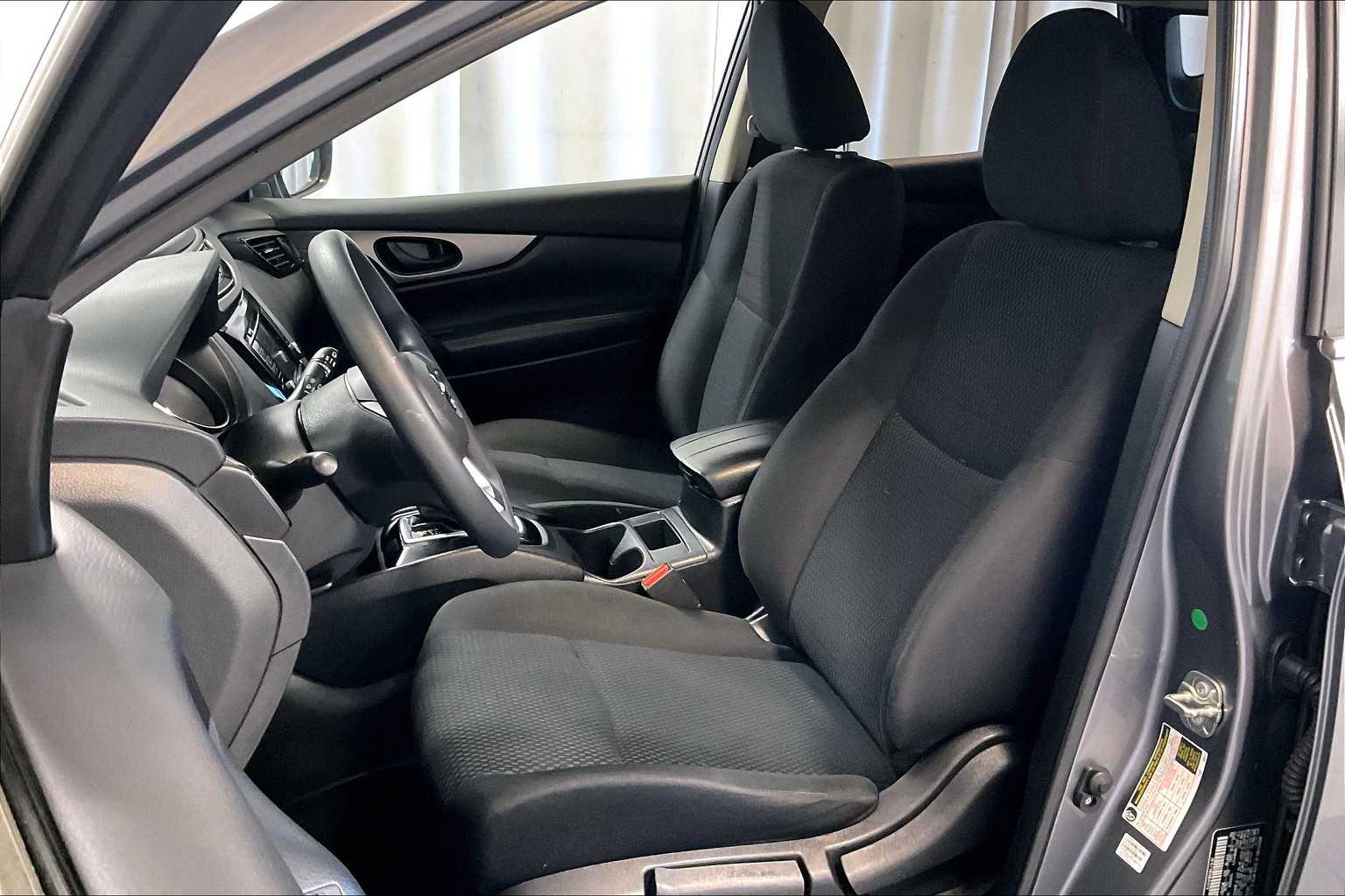 2022 Nissan Rogue Sport S - Photo 10