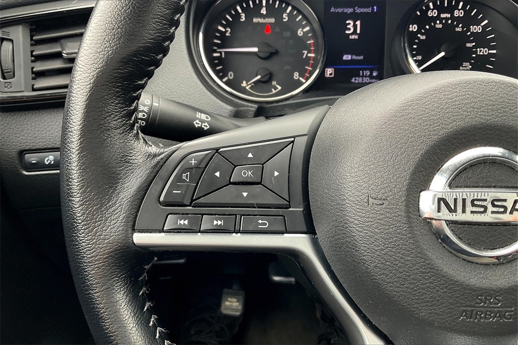 2020 Nissan Rogue SV - Photo 21