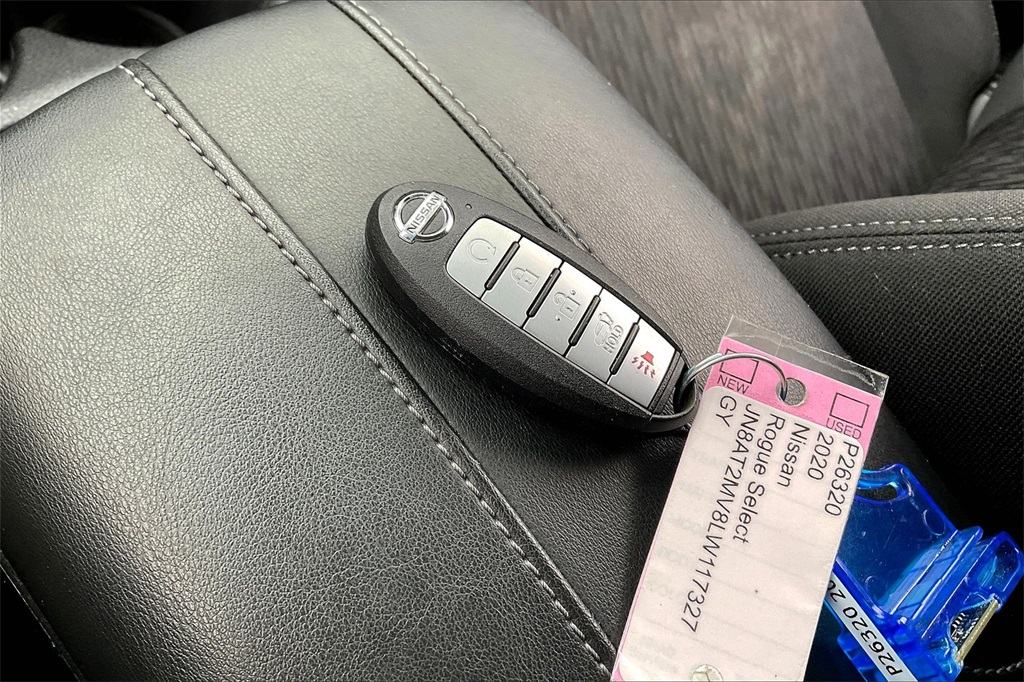 2020 Nissan Rogue SV - Photo 26