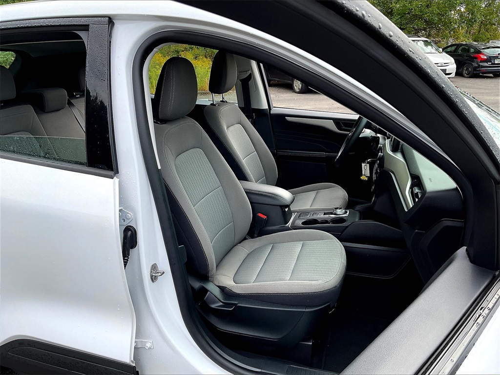 2022 Ford Escape S - Photo 11