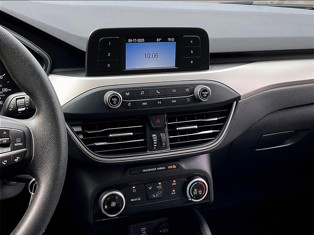 2022 Ford Escape S - Photo 17