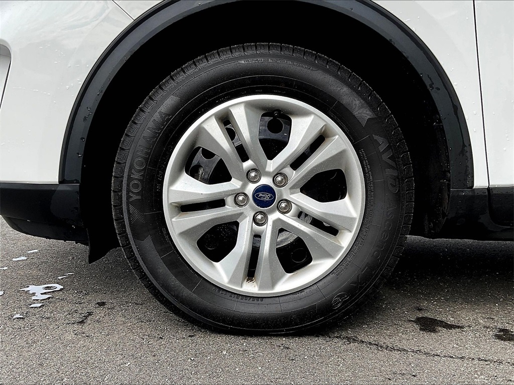 2022 Ford Escape S - Photo 21