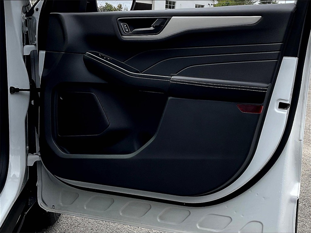 2022 Ford Escape S - Photo 25
