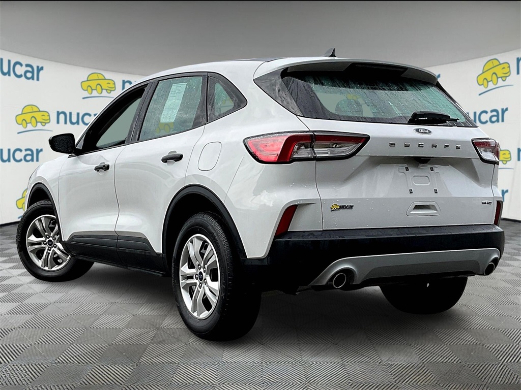 2022 Ford Escape S - Photo 4