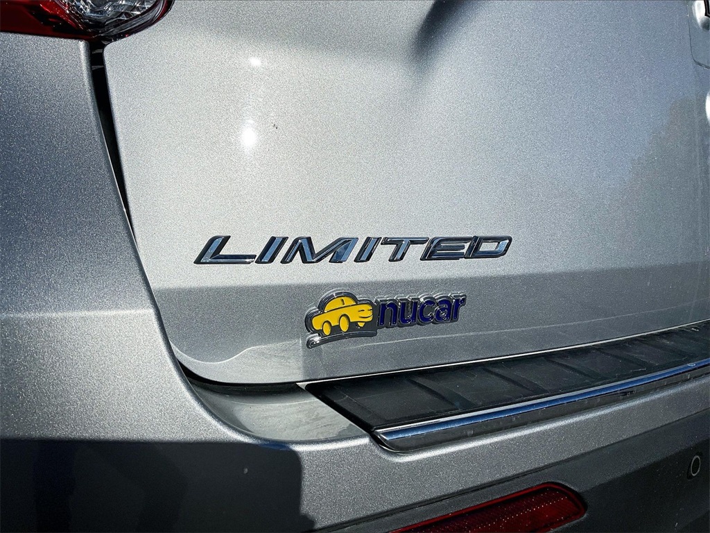 2023 Ford Explorer Limited - Photo 28