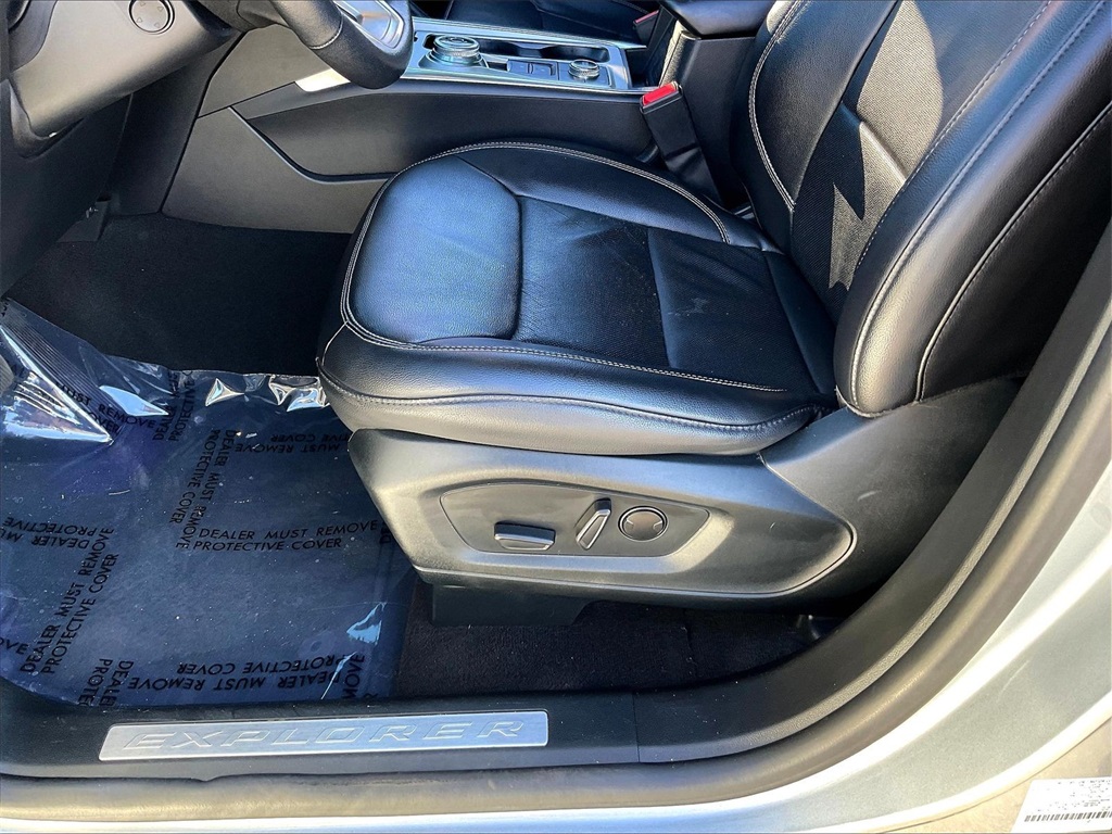 2023 Ford Explorer Limited - Photo 35