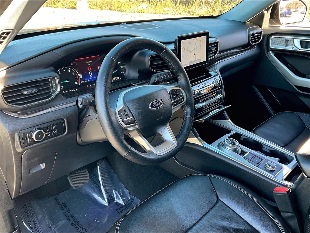 2023 Ford Explorer Limited - Photo 8