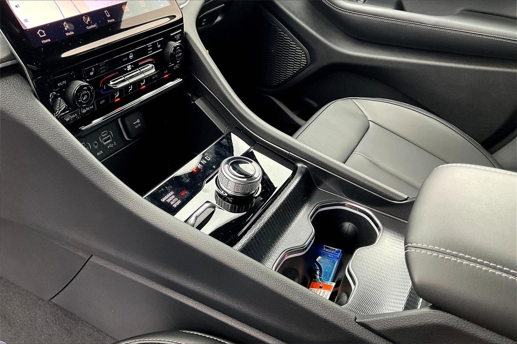 2025 Jeep Grand Cherokee Limited - Photo 14