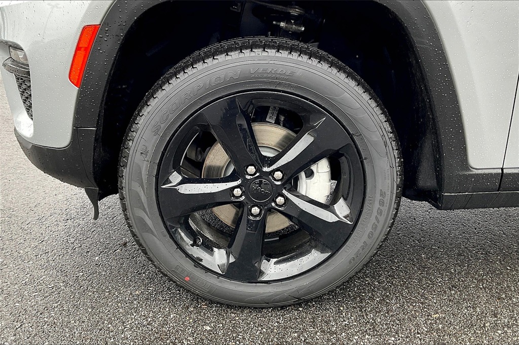 2025 Jeep Grand Cherokee Limited - Photo 8