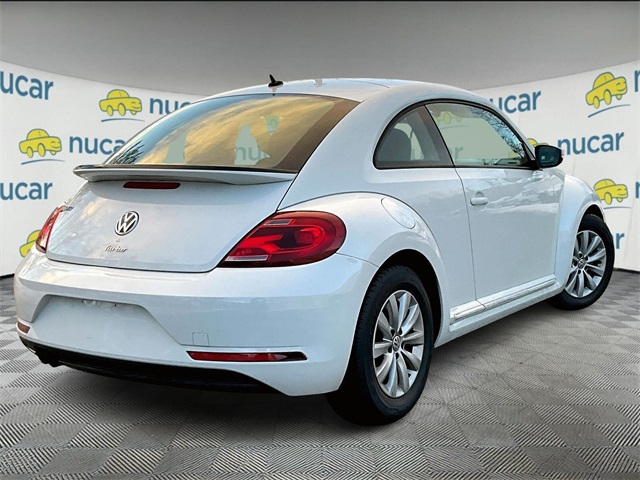 2019 Volkswagen Beetle 2.0T S - Photo 13