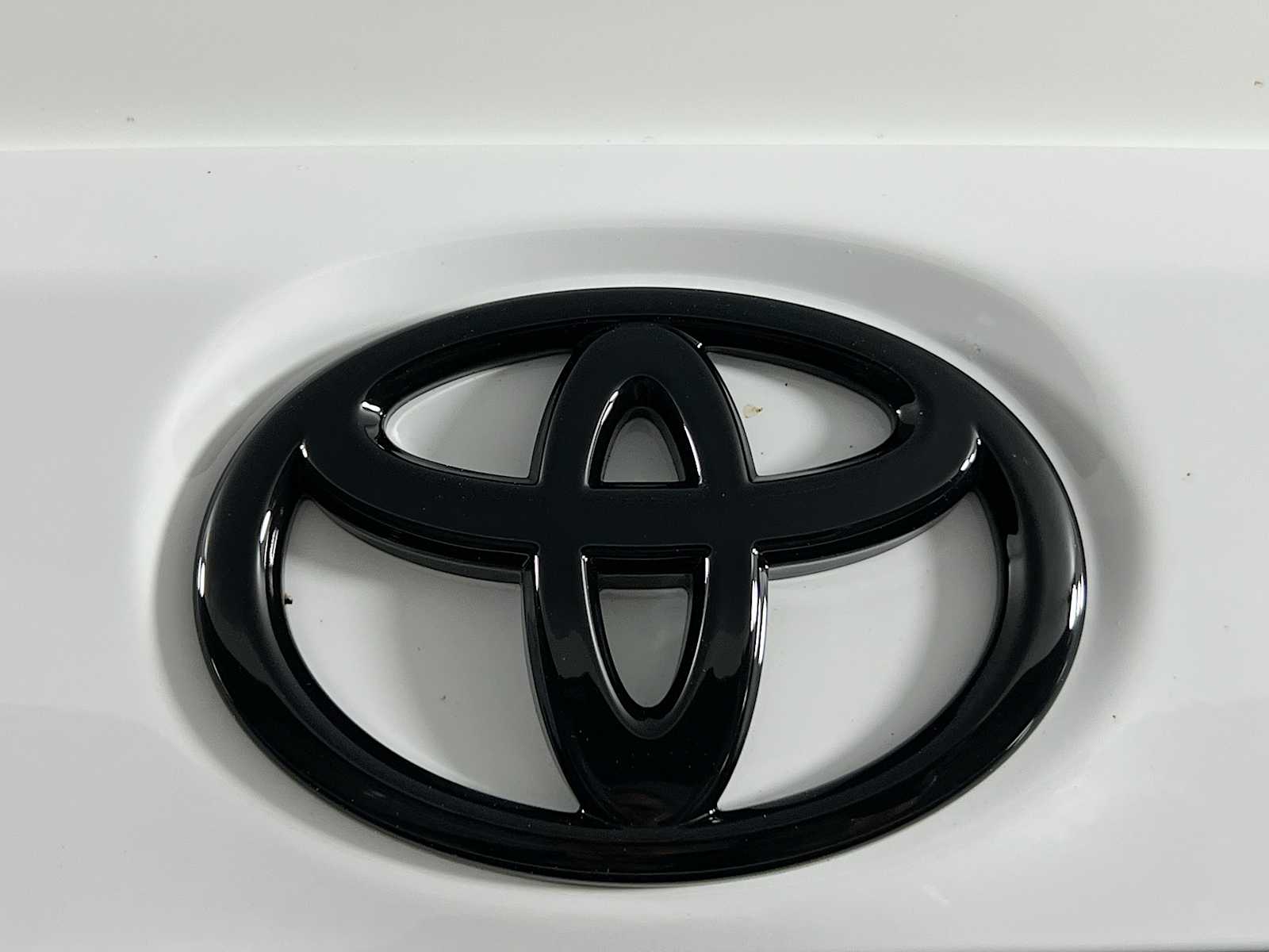 2025 Toyota Corolla SE - Photo 17