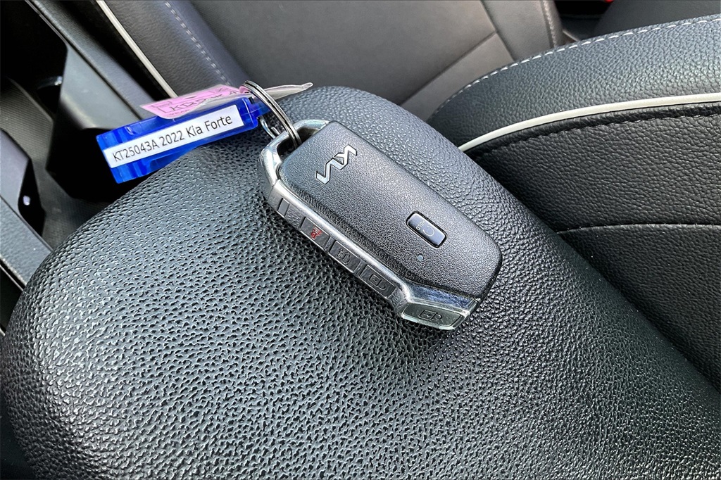 2022 Kia Forte GT-Line - Photo 27