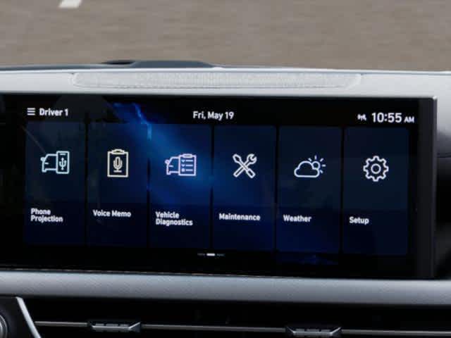2025 Hyundai Sonata SE - Photo 13