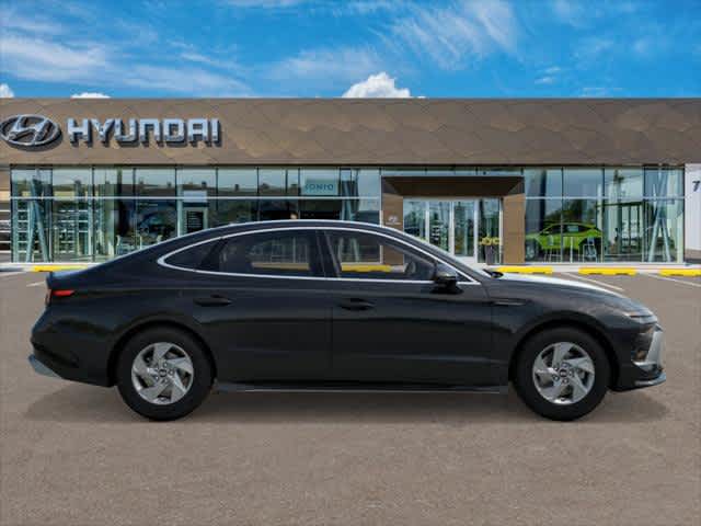 2025 Hyundai Sonata SE - Photo 7