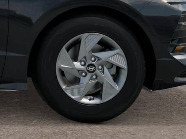 2025 Hyundai Sonata SE - Photo 8