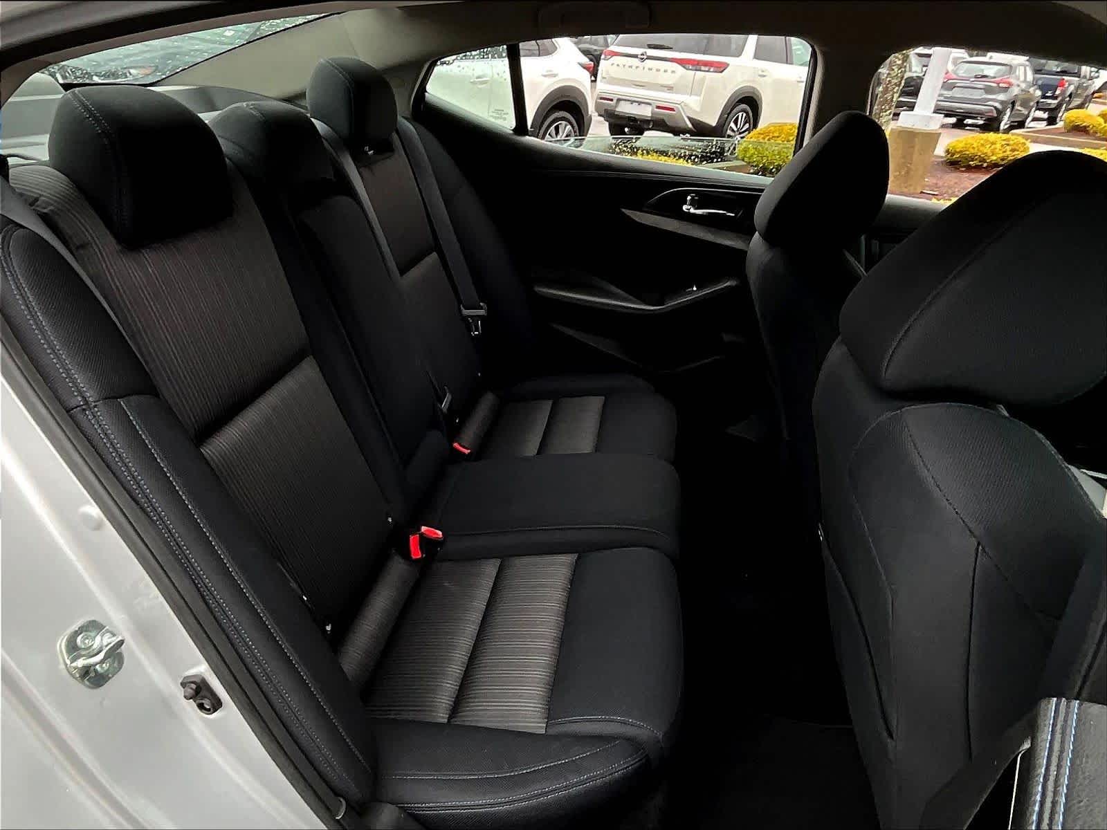 2018 Nissan Maxima S - Photo 16