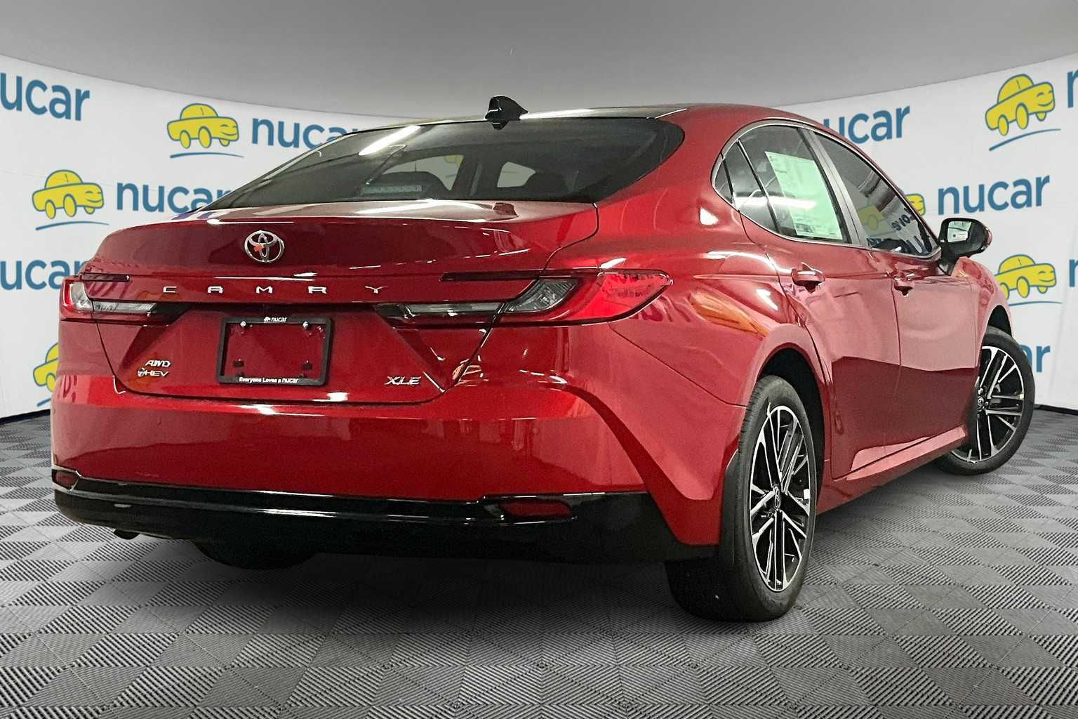 2025 Toyota Camry XLE - Photo 7