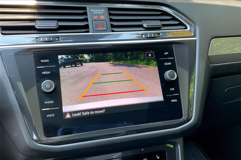 2022 Volkswagen Tiguan 2.0T SE - Photo 15