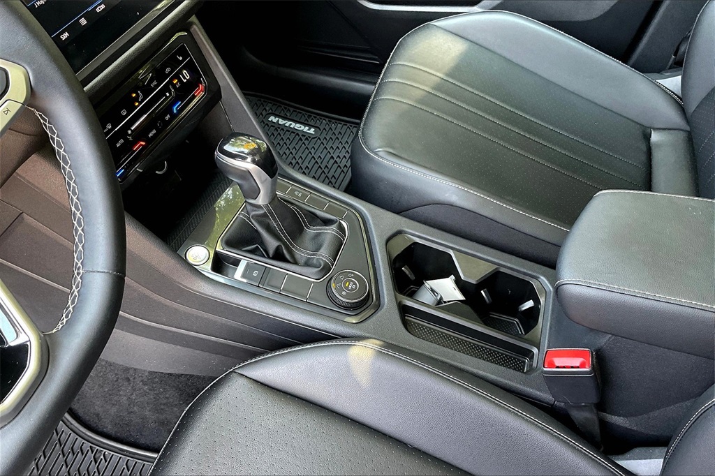 2022 Volkswagen Tiguan 2.0T SE - Photo 19