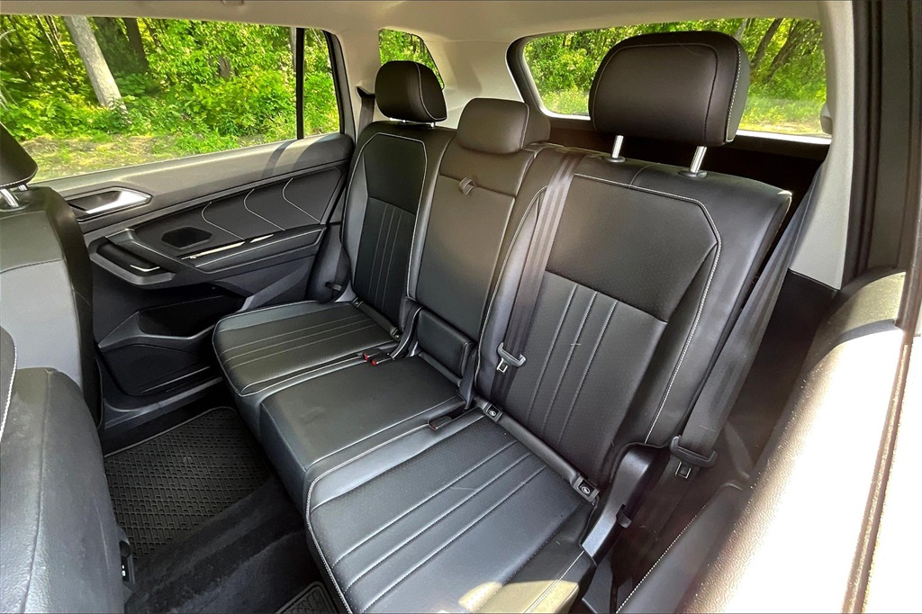 2022 Volkswagen Tiguan 2.0T SE - Photo 24