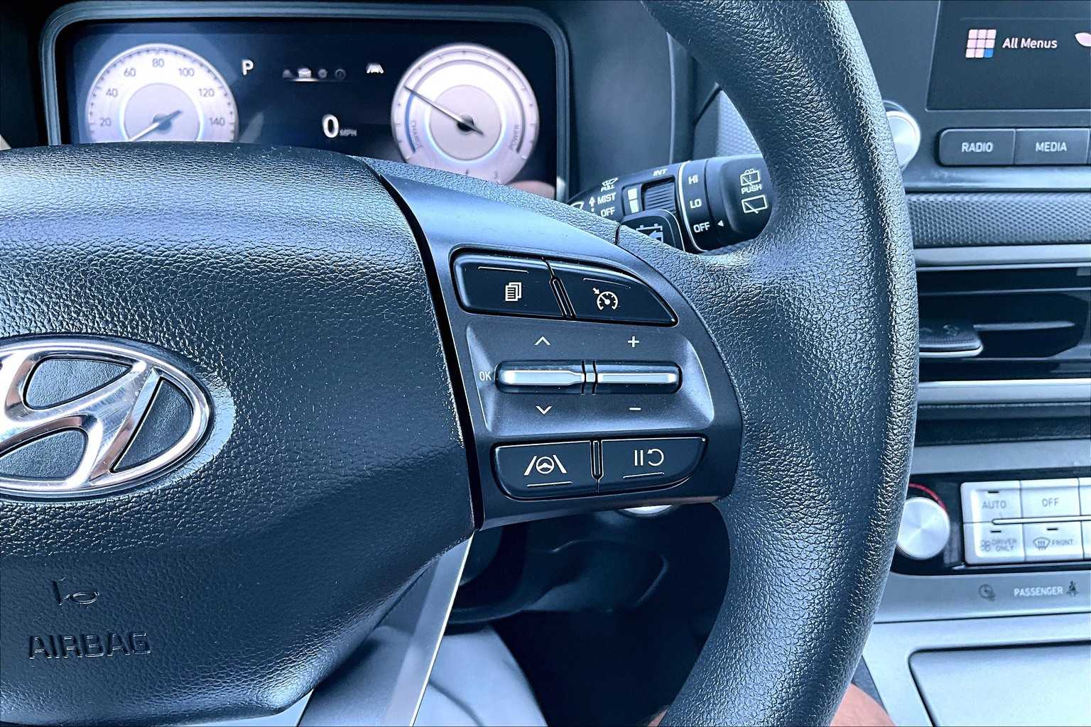 2023 Hyundai Kona Electric SE - Photo 23