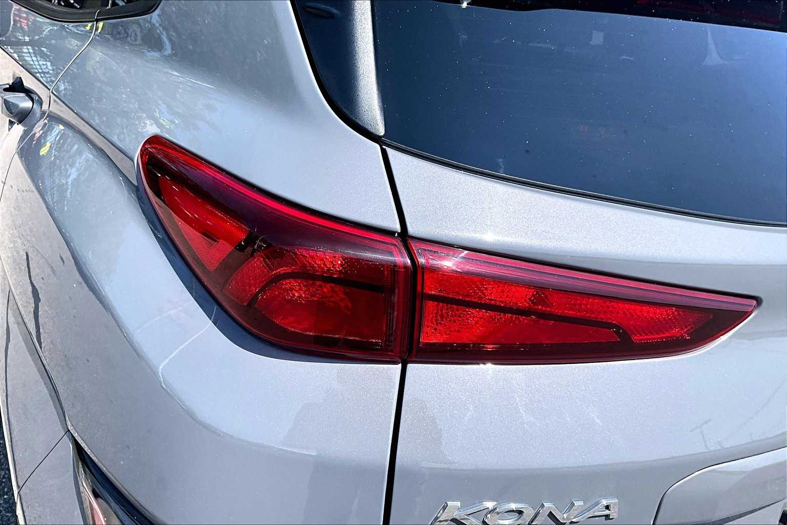 2023 Hyundai Kona Electric SE - Photo 30
