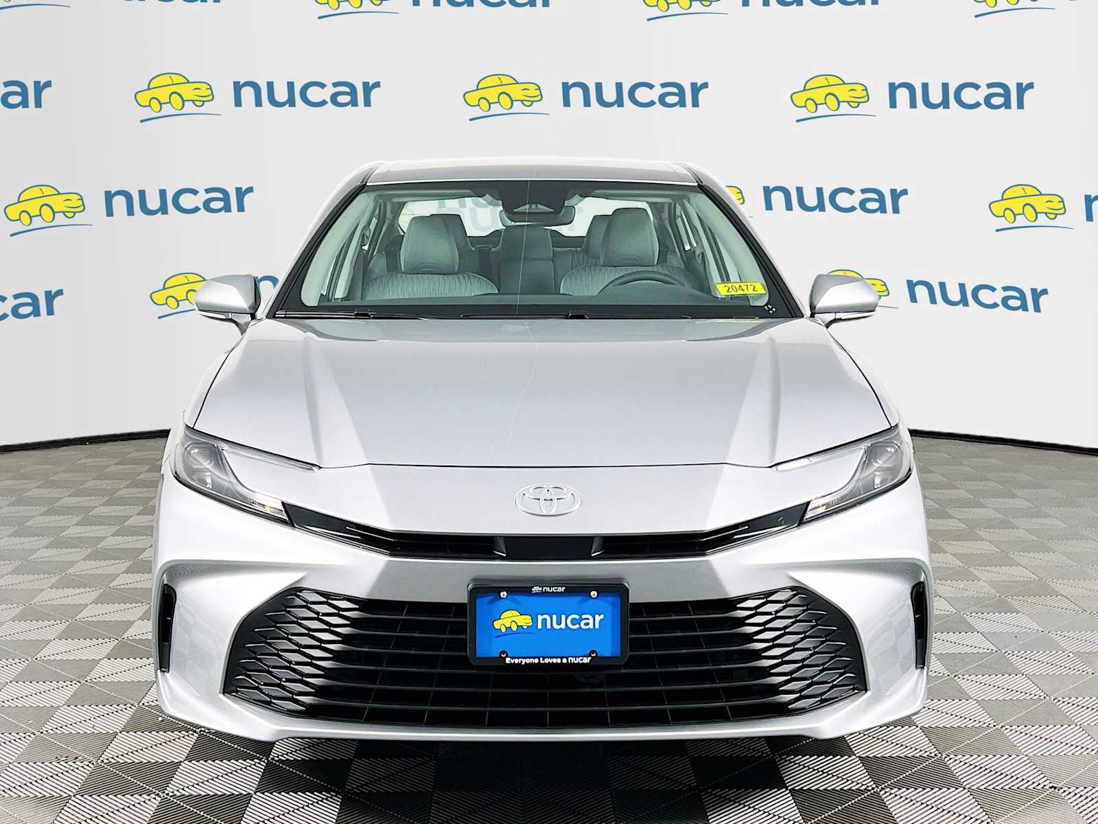 2026 Toyota Camry LE - Photo 2