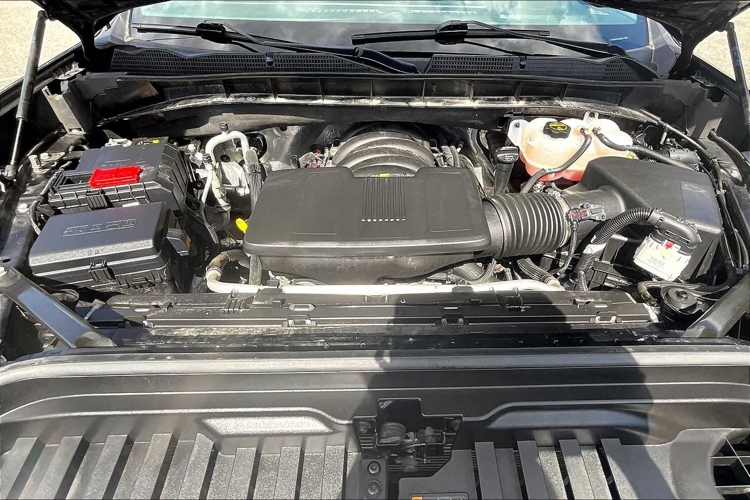 2024 GMC Sierra 1500 SLT - Photo 30