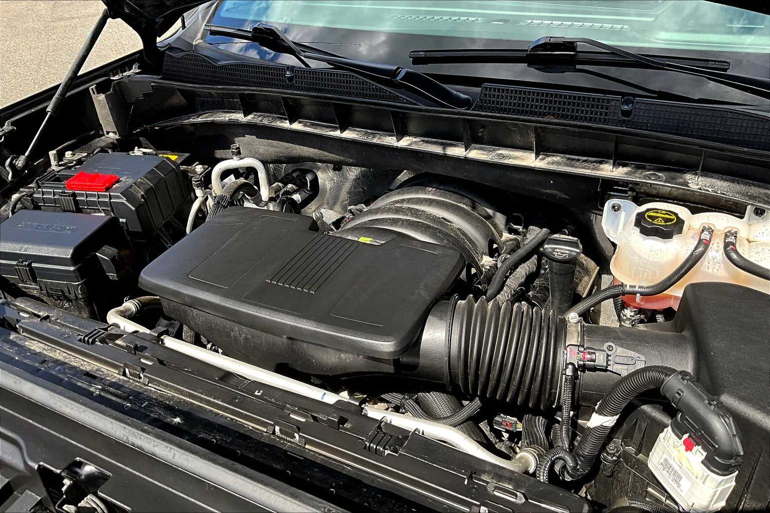 2024 GMC Sierra 1500 SLT - Photo 36