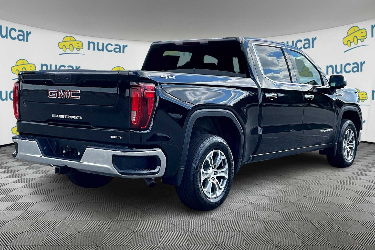 2024 GMC Sierra 1500 SLT - Photo 6
