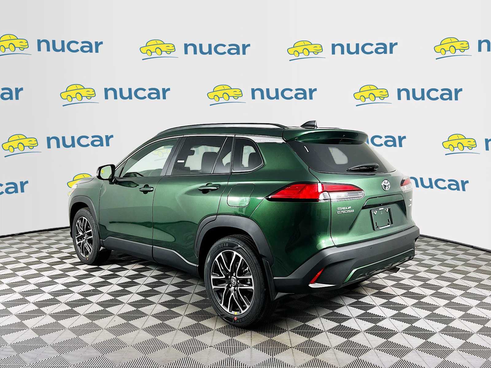 2026 Toyota Corolla Cross XLE - Photo 4