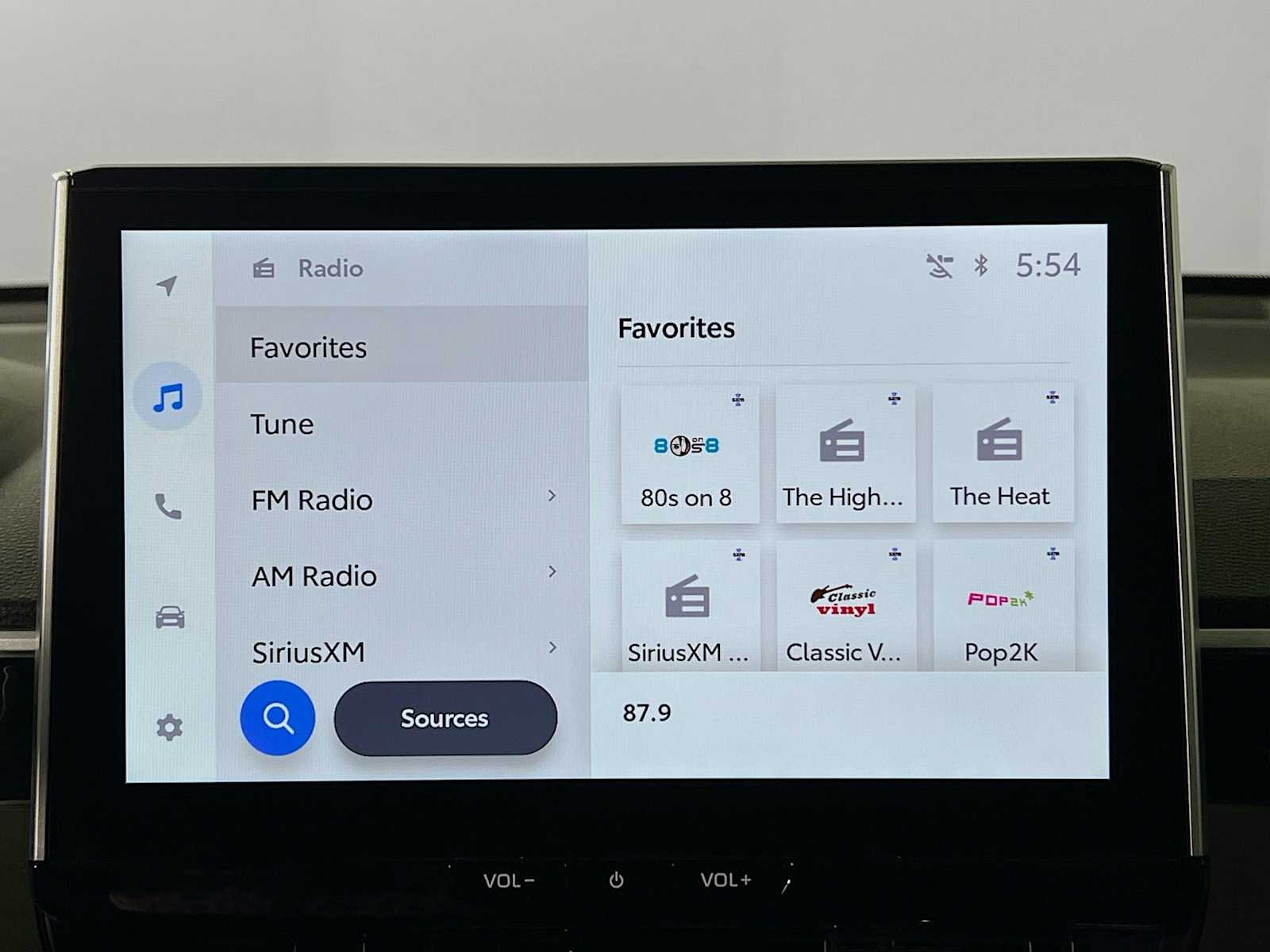 2026 Toyota Corolla Cross XLE - Photo 8