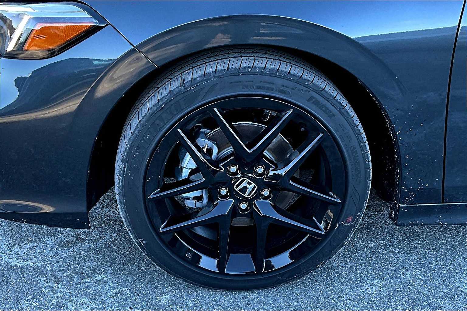 2025 Honda Civic Hybrid Sport - Photo 8