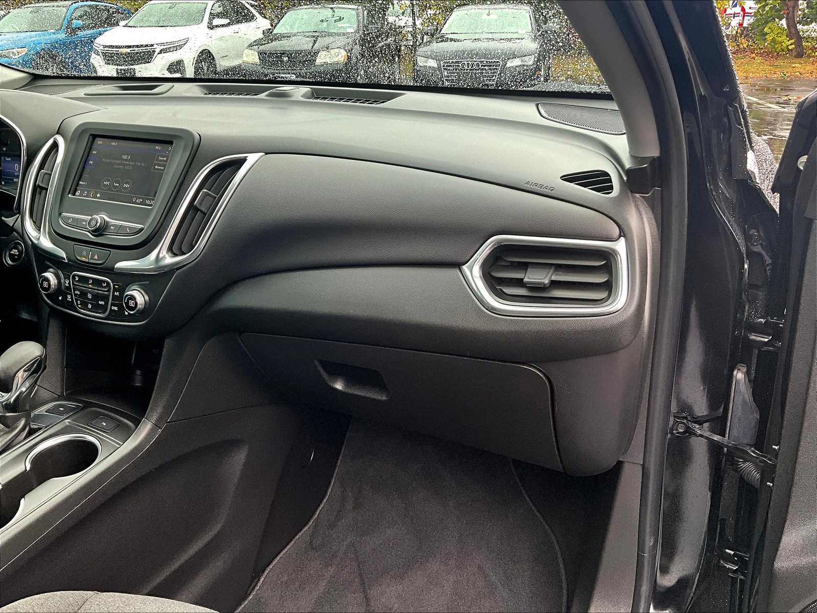 2022 Chevrolet Equinox LT - Photo 13