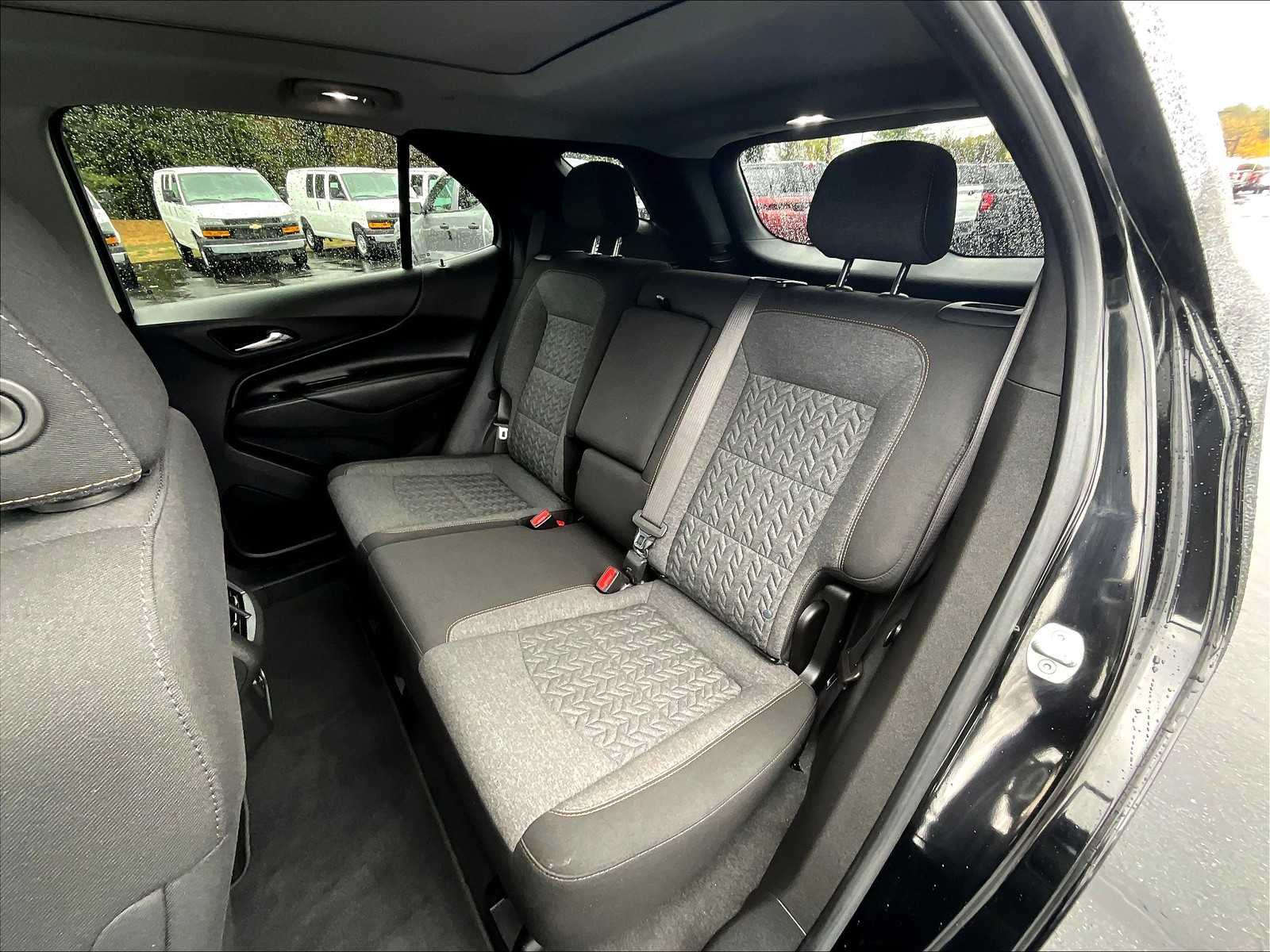2022 Chevrolet Equinox LT - Photo 14