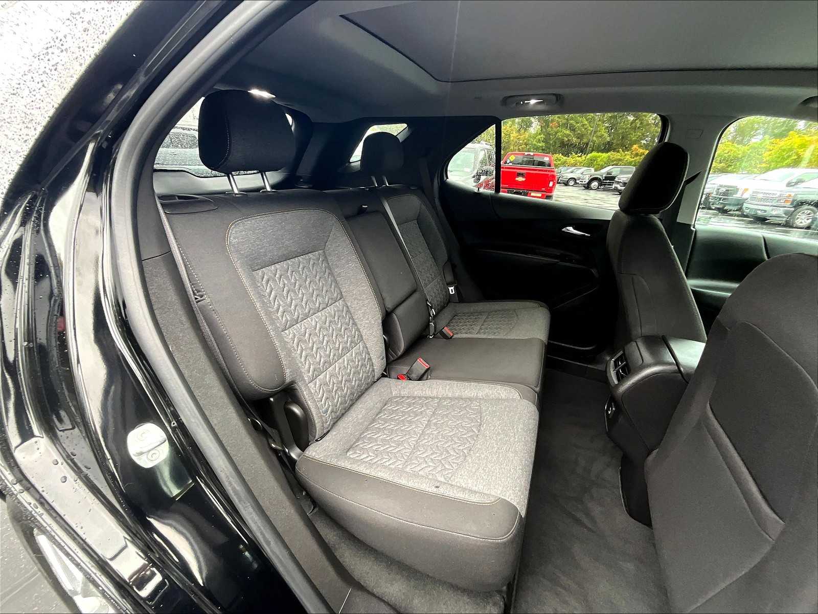 2022 Chevrolet Equinox LT - Photo 15