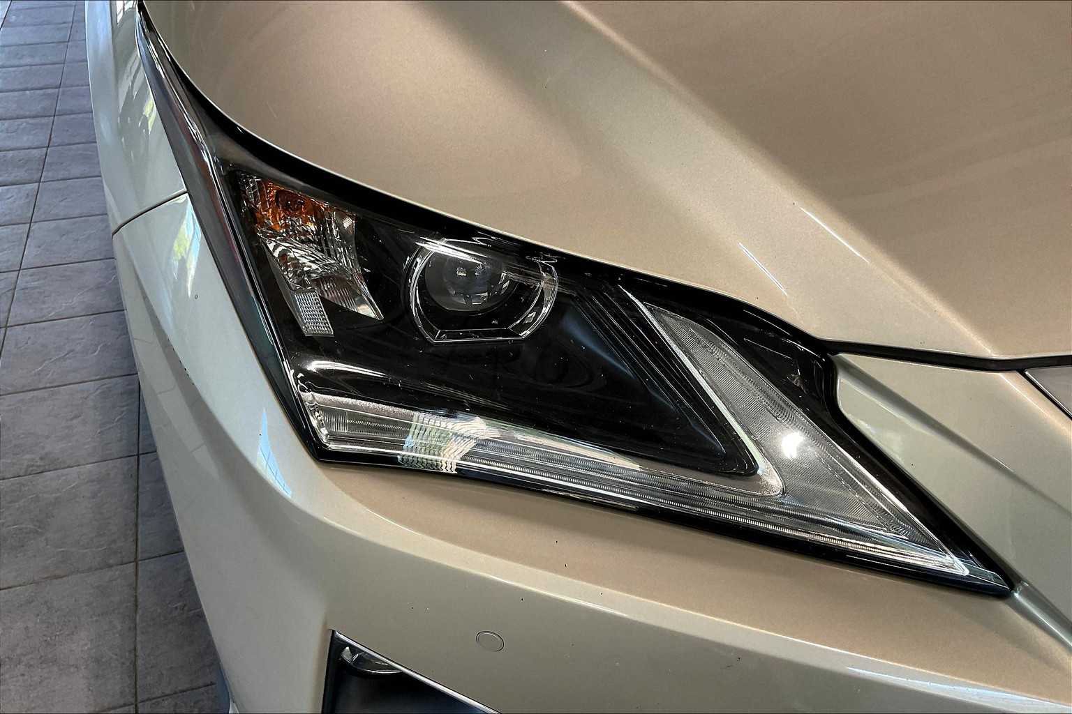 2016 Lexus RX 350  - Photo 31