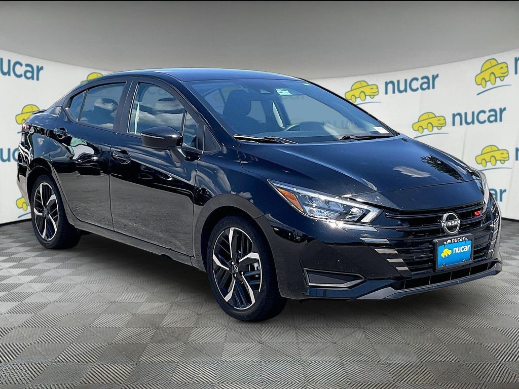 2024 Nissan Versa 1.6 SR