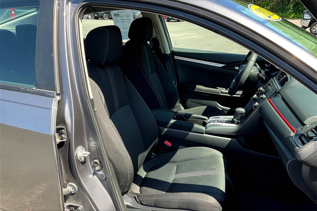 2018 Honda Civic LX - Photo 11