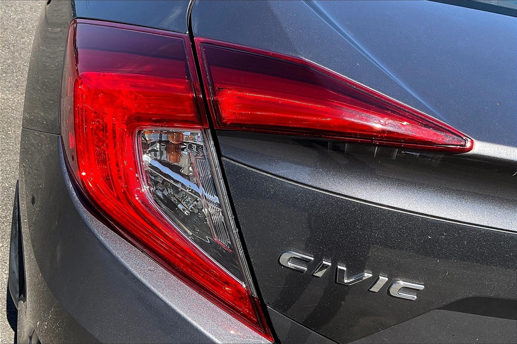 2018 Honda Civic LX - Photo 30
