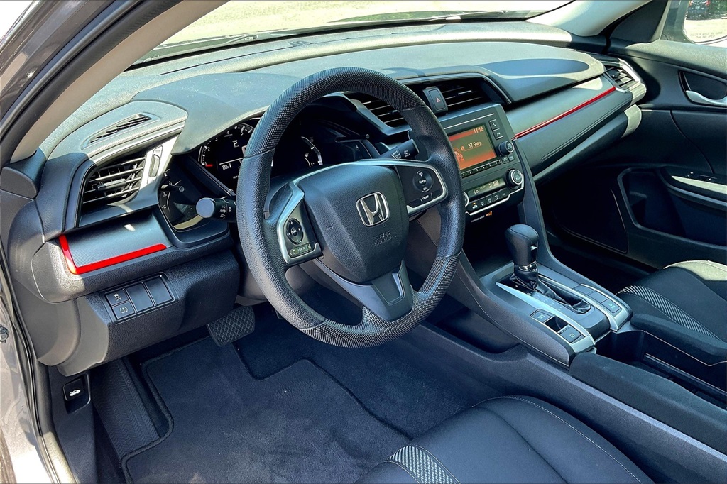 2018 Honda Civic LX - Photo 8