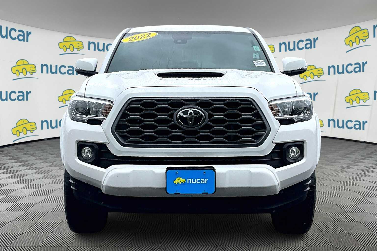 2022 Toyota Tacoma TRD Sport - Photo 2