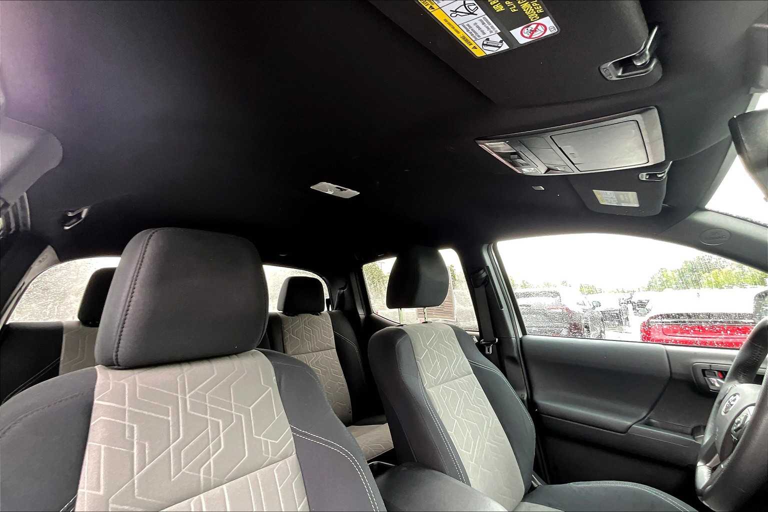 2022 Toyota Tacoma TRD Sport - Photo 22