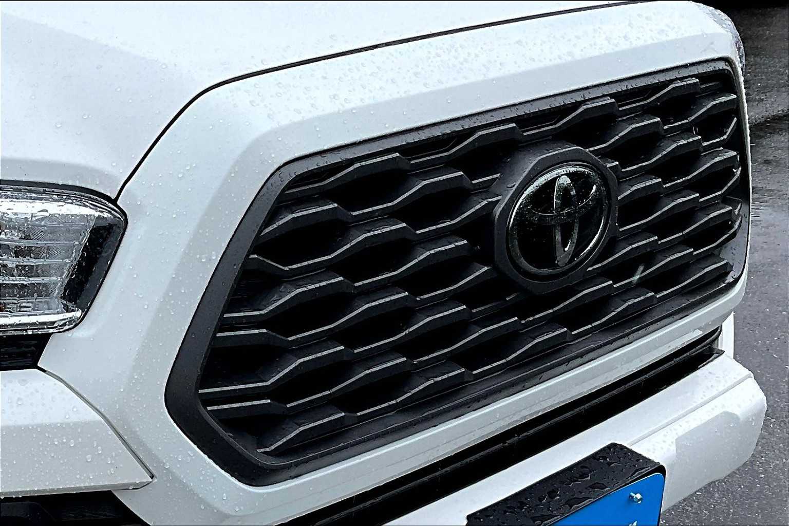 2022 Toyota Tacoma TRD Sport - Photo 33