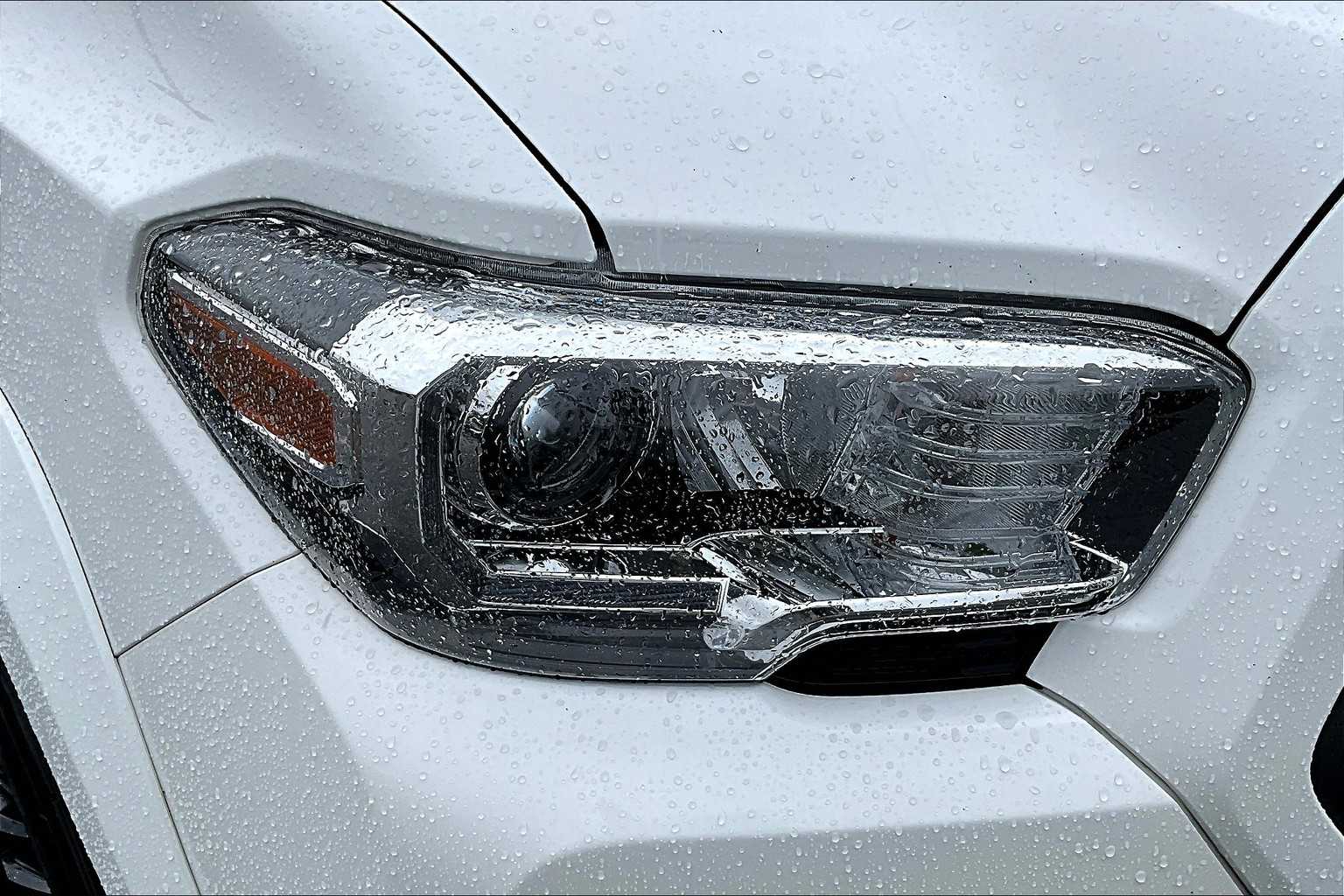 2022 Toyota Tacoma TRD Sport - Photo 34