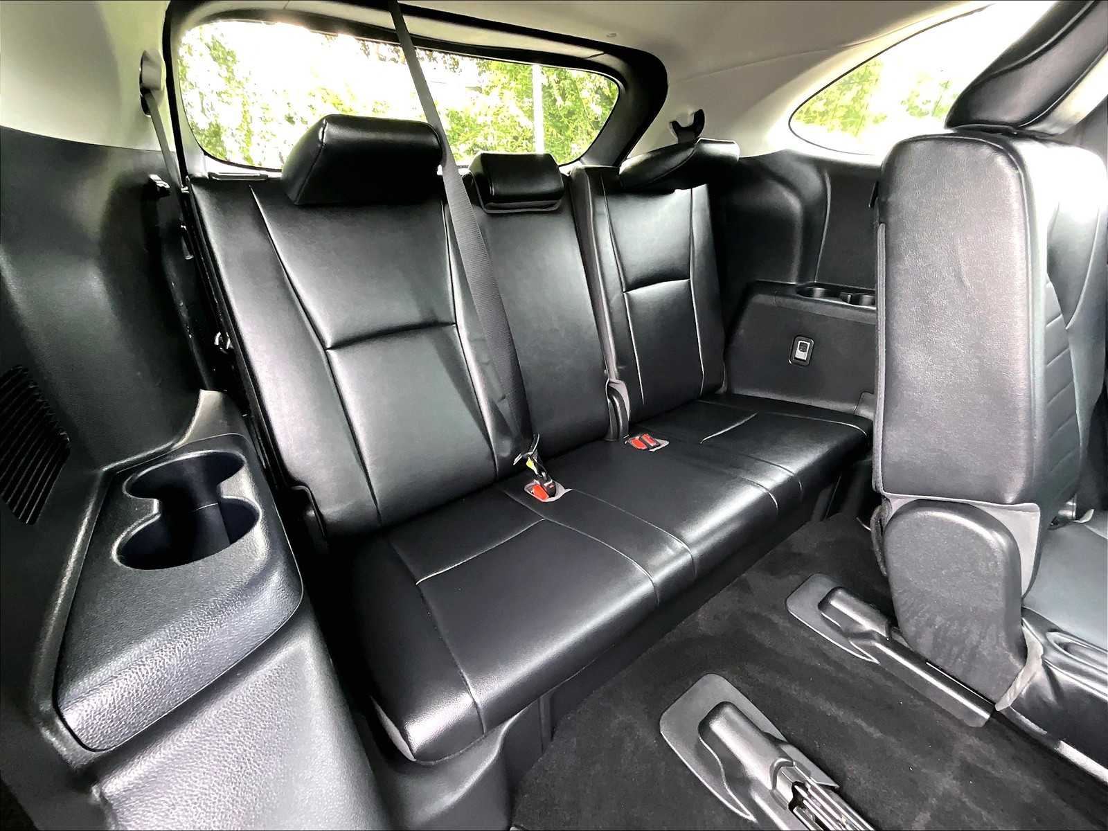 2022 Toyota Highlander XLE - Photo 17