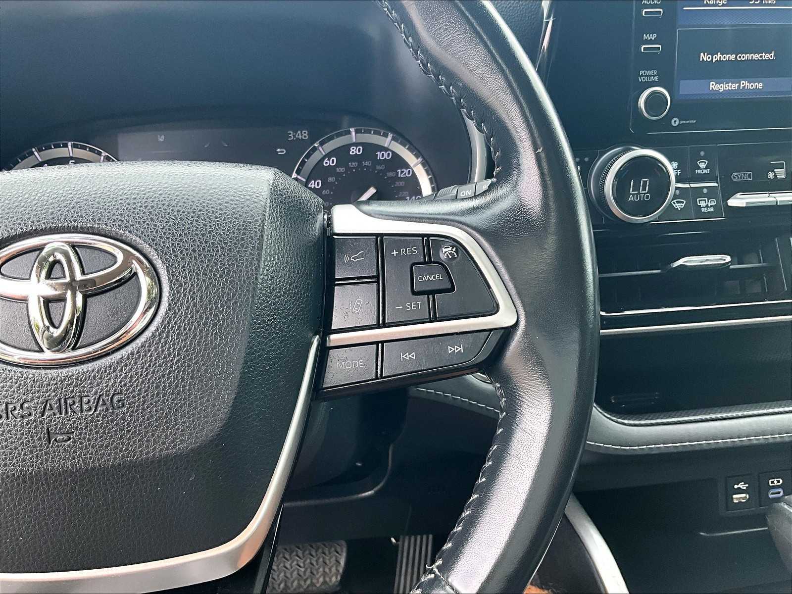 2022 Toyota Highlander XLE - Photo 25