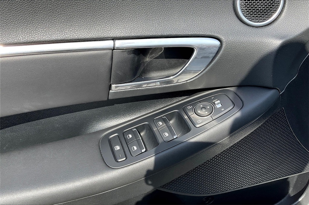 2023 Hyundai Sonata SEL - Photo 35