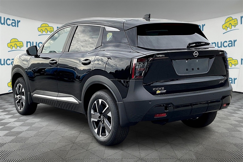 2025 Nissan Kicks SV - Photo 5