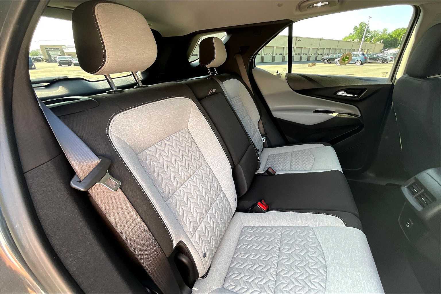 2023 Chevrolet Equinox LT - Photo 16